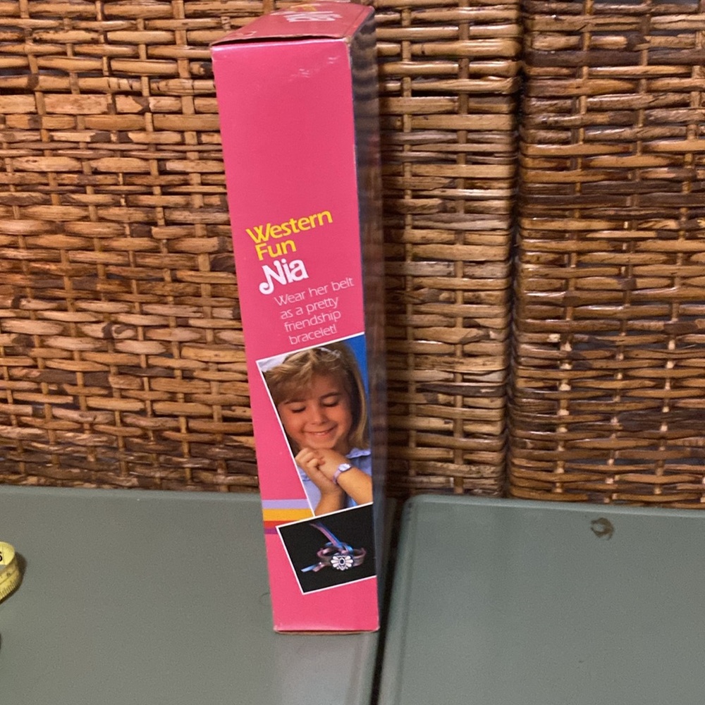 1989 Vintage Western Fun Nia Friend Of Barbie By Mattel #9933 New In Box - Picture 5 of 7